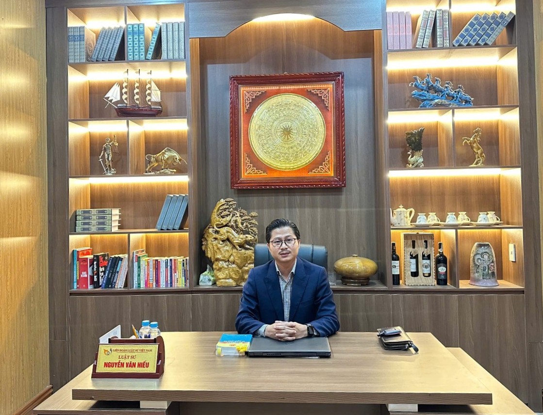 Luật sư nguyễn hiếu